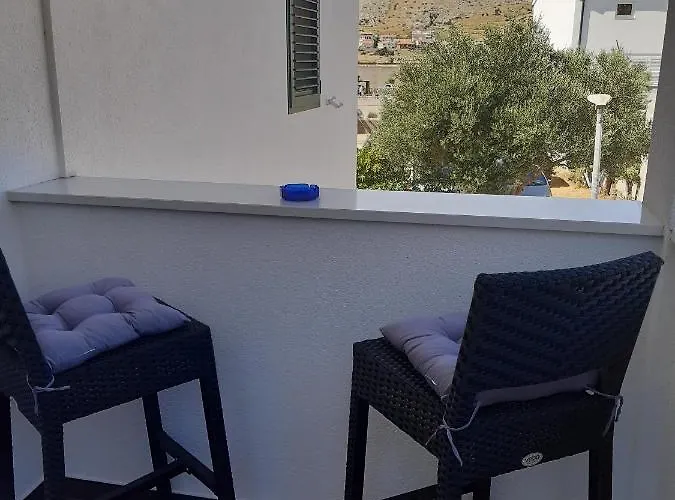 Apartment Pag 16100a